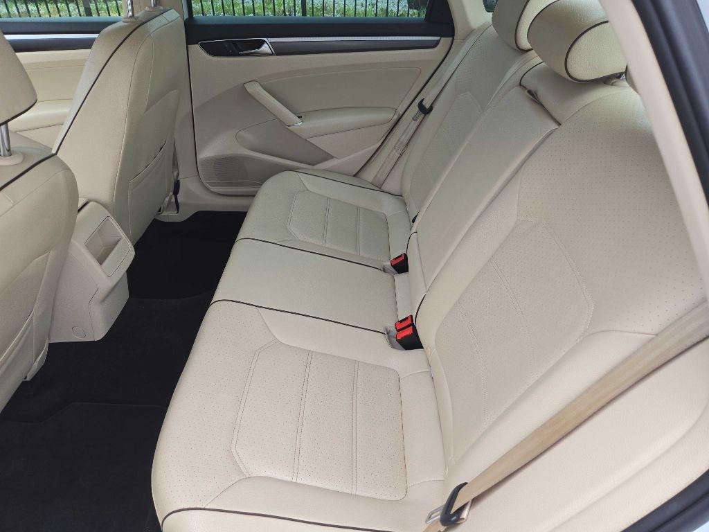Volkswagen Passat R-Line 2017