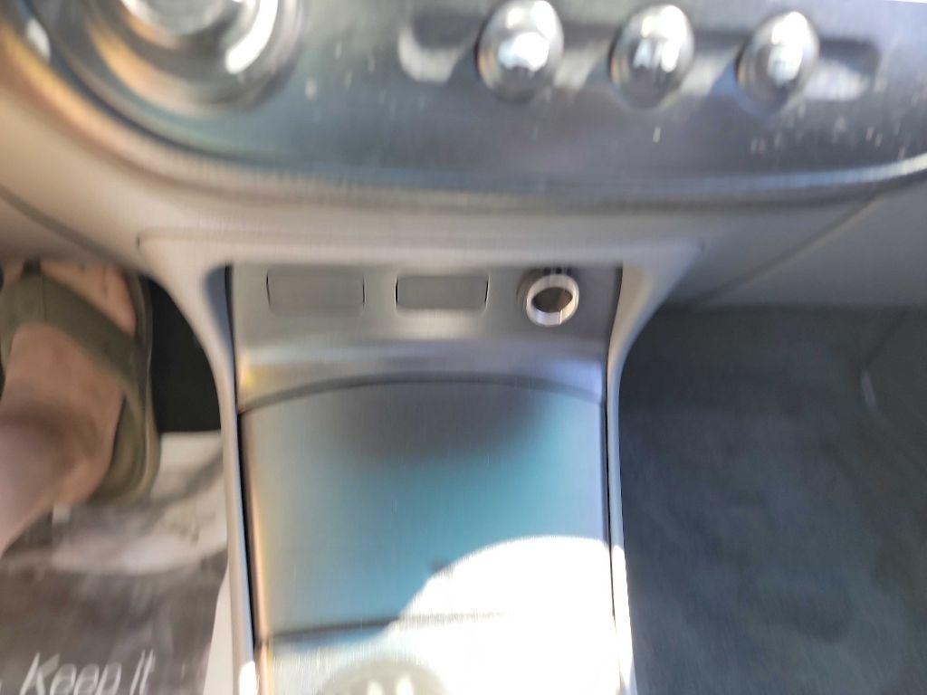 Honda Civic EX Sedan with Front Side Airbags 2003
