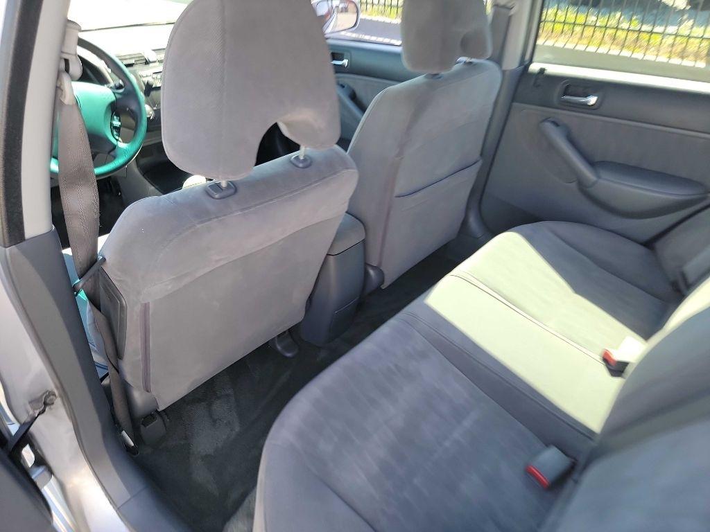 Honda Civic EX Sedan with Front Side Airbags 2003