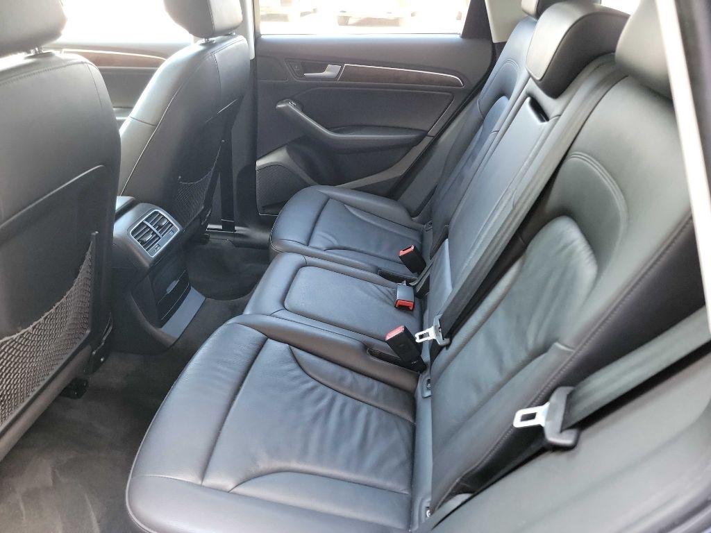 Audi Q5 2.0T Premium quattro 2015