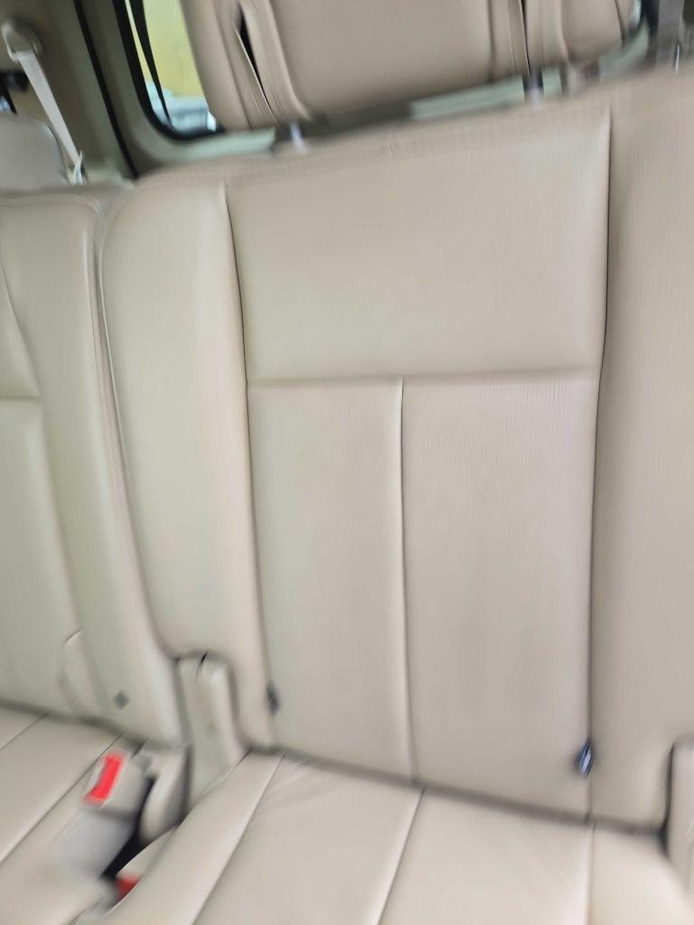 Ford Expedition XLT 4WD 2012