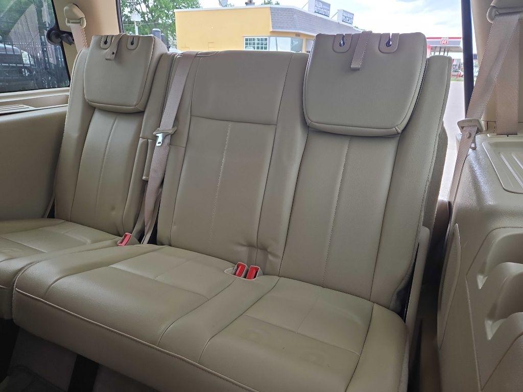Ford Expedition XLT 4WD 2012