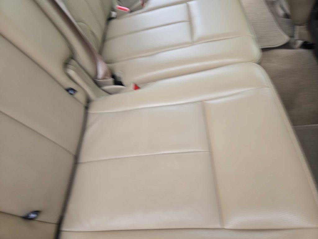 Ford Expedition XLT 4WD 2012