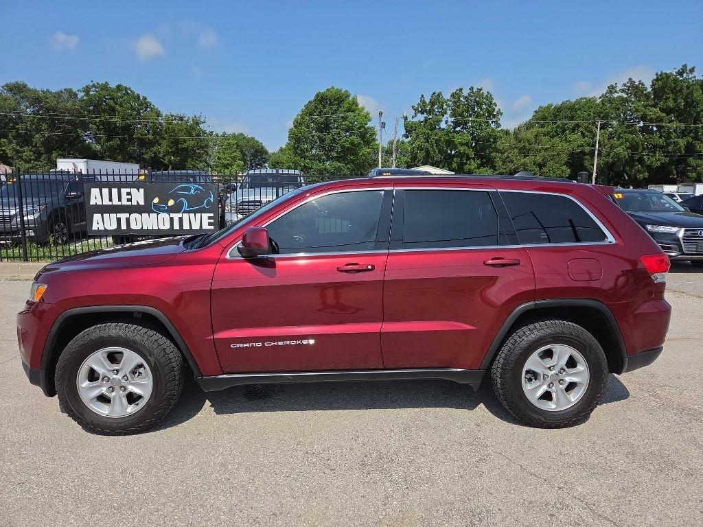 Jeep Grand Cherokee Laredo 4WD 2016