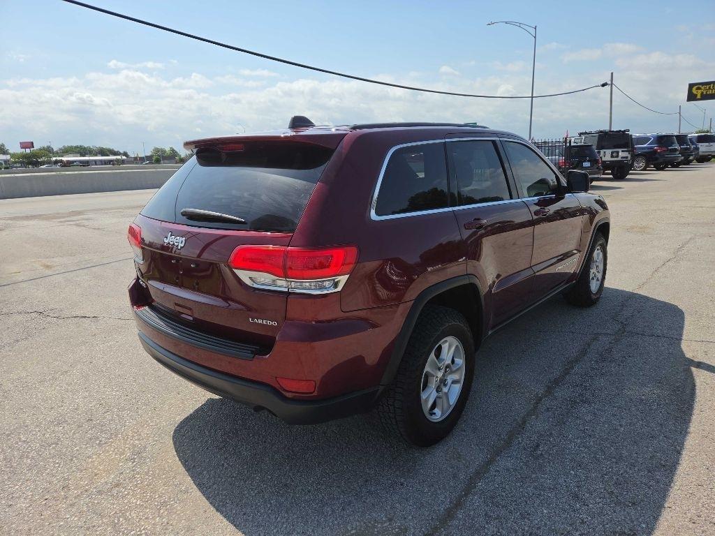 Jeep Grand Cherokee Laredo 4WD 2016