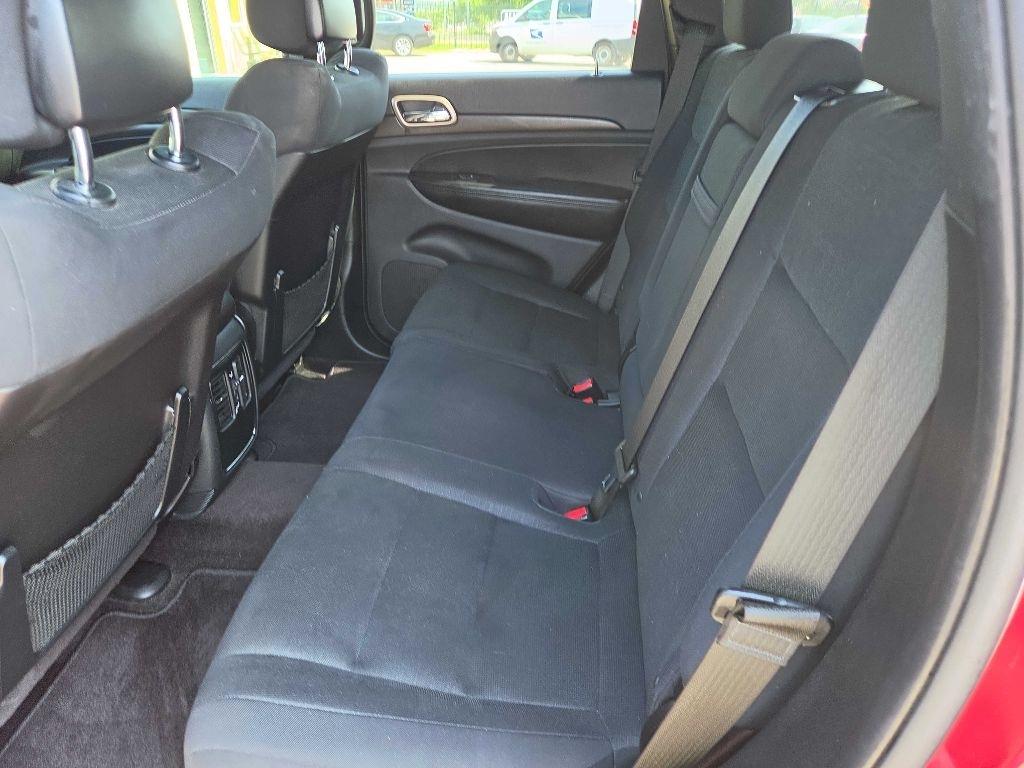 Jeep Grand Cherokee Laredo 4WD 2016