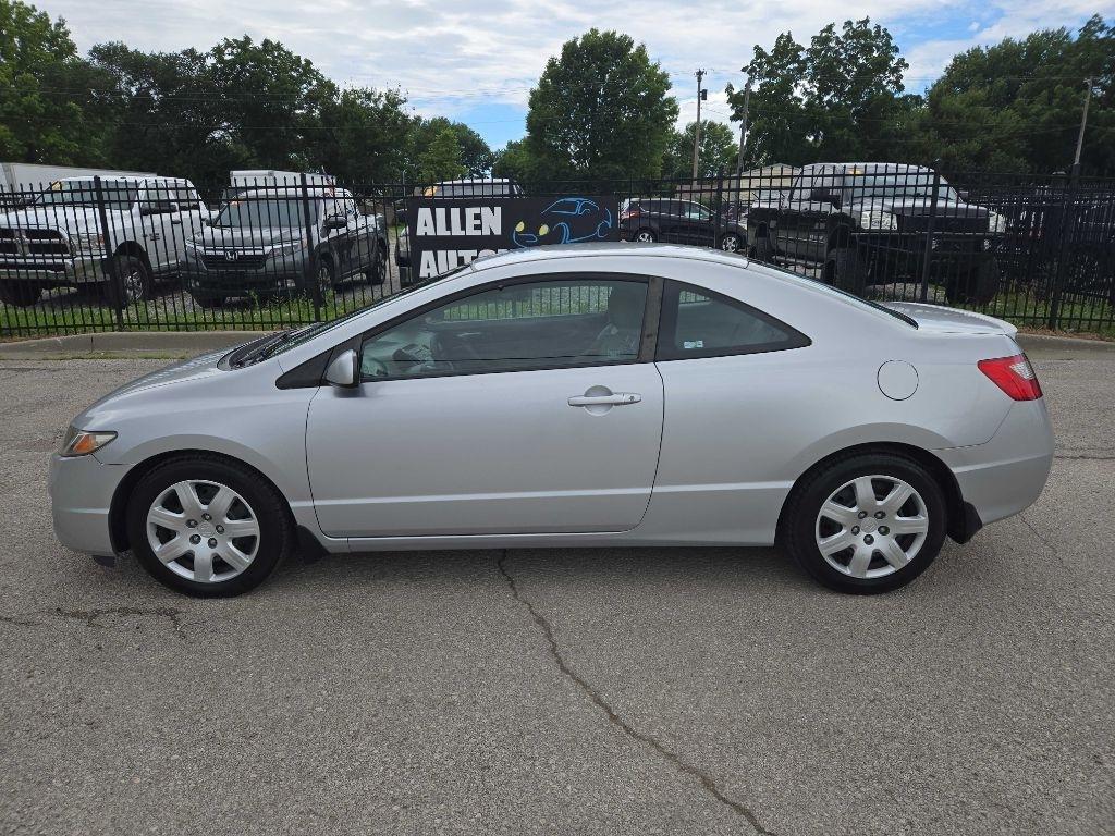 Honda Civic LX Coupe 5-Speed MT 2009