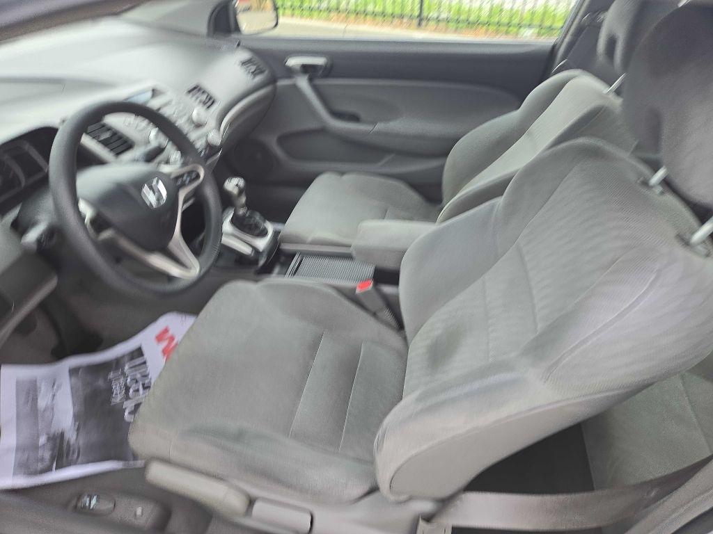 Honda Civic LX Coupe 5-Speed MT 2009