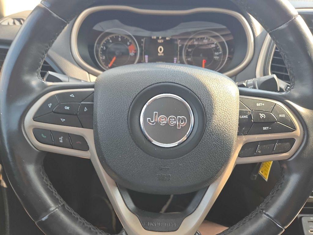Jeep Cherokee Latitude FWD 2017