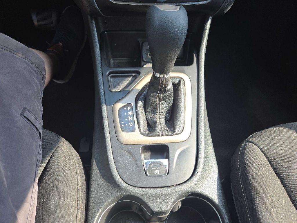 Jeep Cherokee Latitude FWD 2017