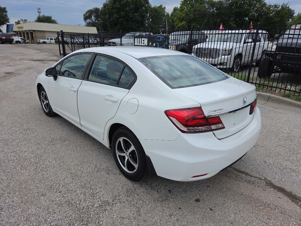 Honda Civic SE Sedan CVT 2015