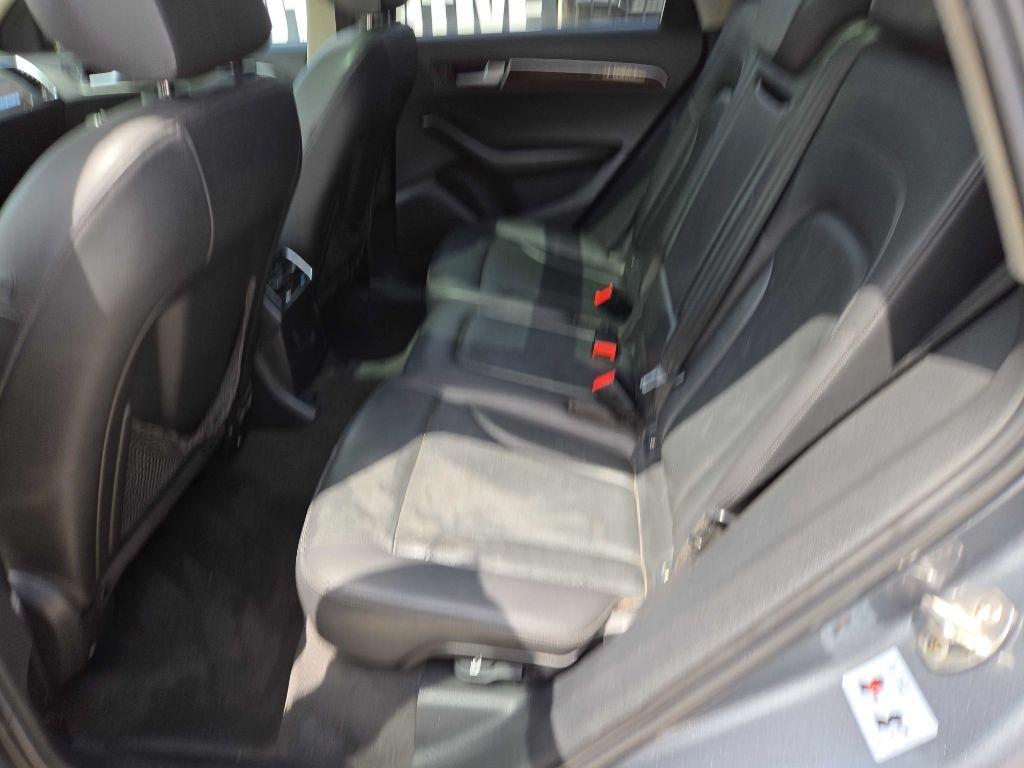 Audi Q5  2012