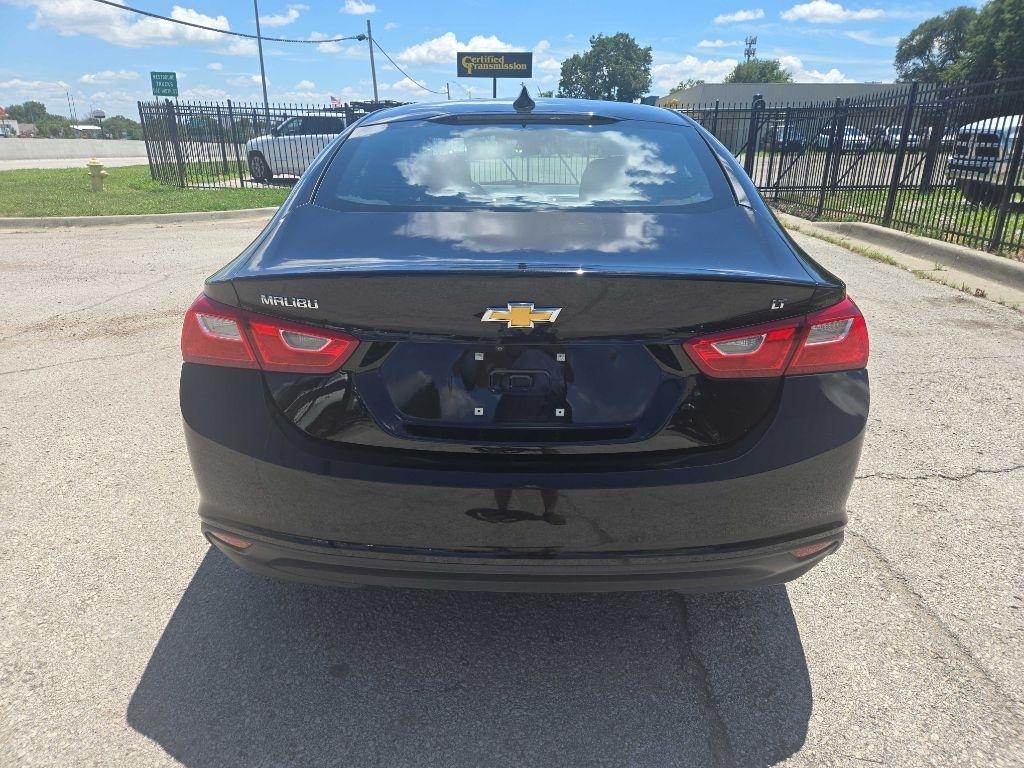 Chevrolet Malibu  2023