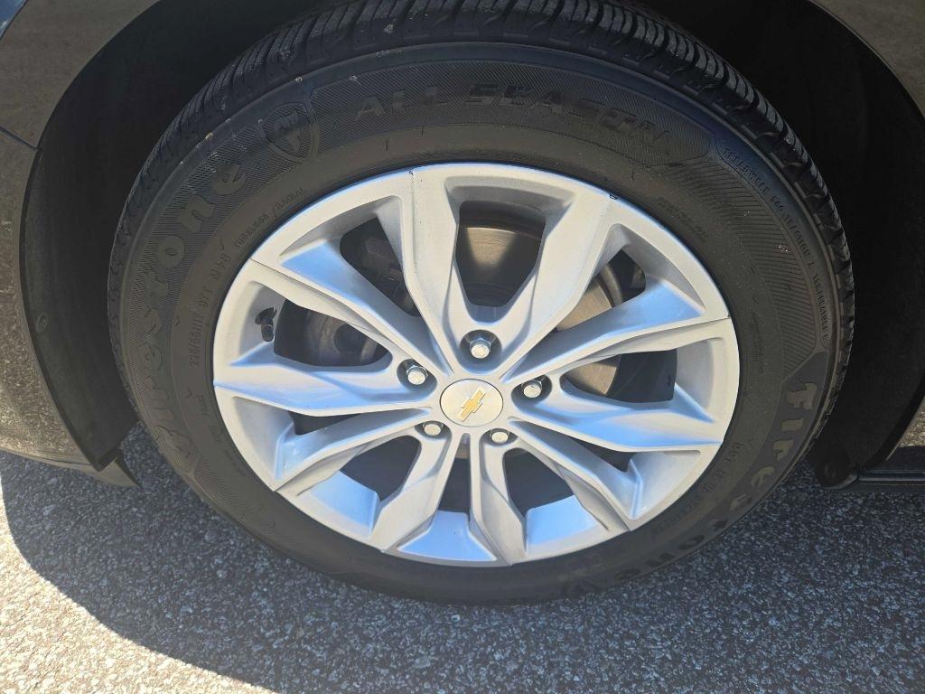 Chevrolet Malibu  2023