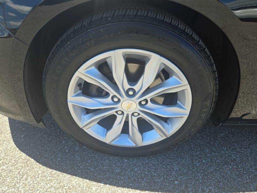 Chevrolet Malibu  2023