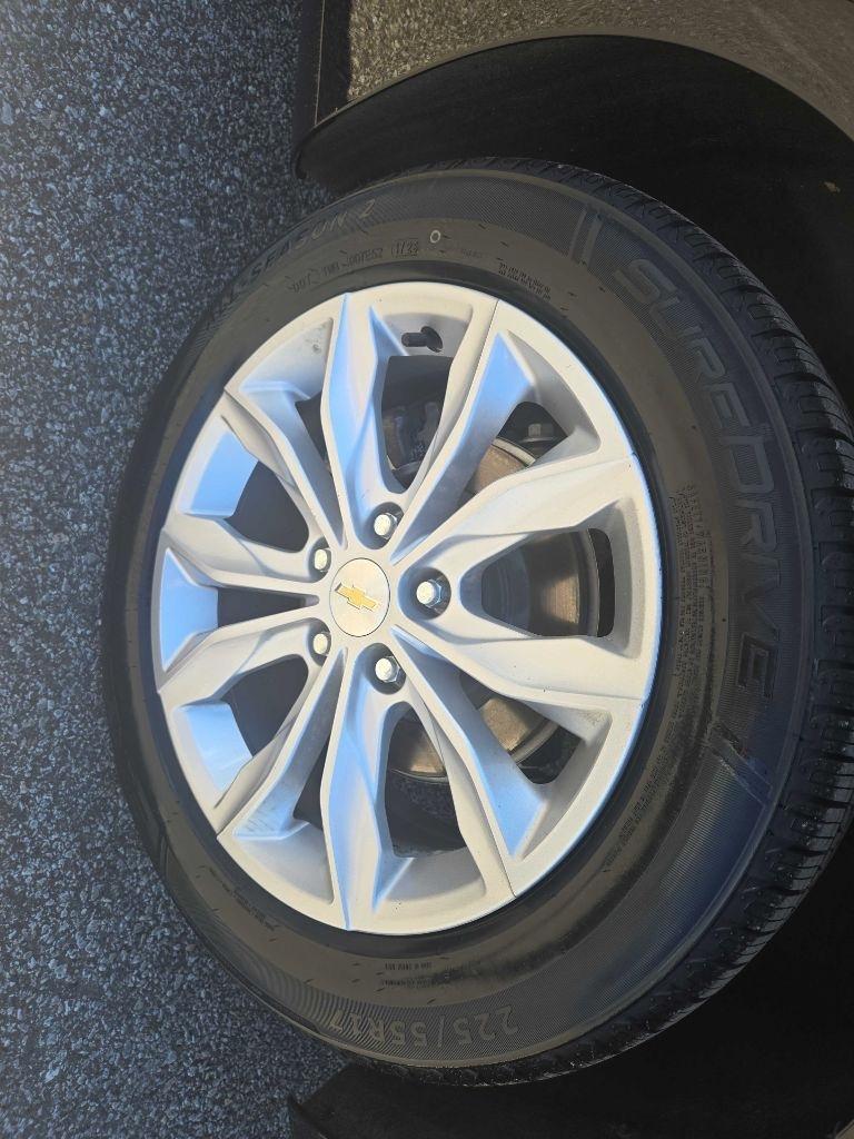 Chevrolet Malibu  2023