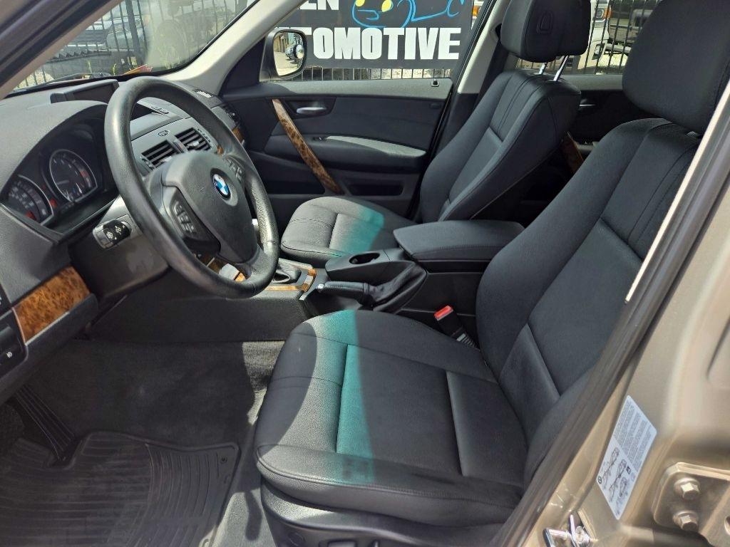 BMW X3  2010