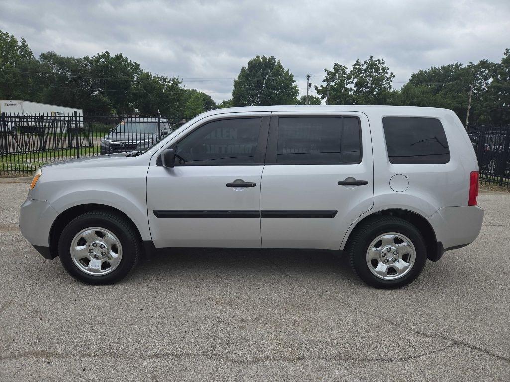 Honda Pilot LX 2WD 5-Spd AT 2012