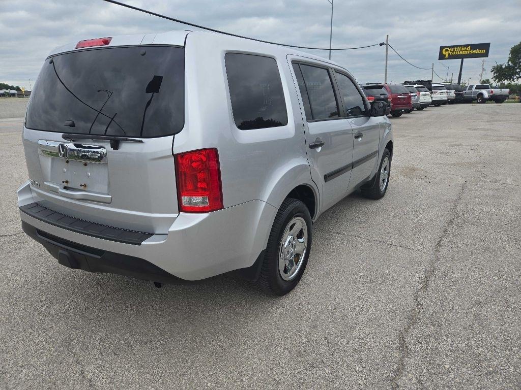 Honda Pilot LX 2WD 5-Spd AT 2012