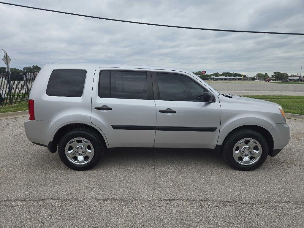 Honda Pilot LX 2WD 5-Spd AT 2012