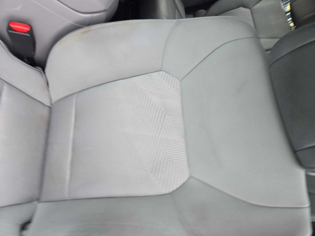 Honda Pilot LX 2WD 5-Spd AT 2012