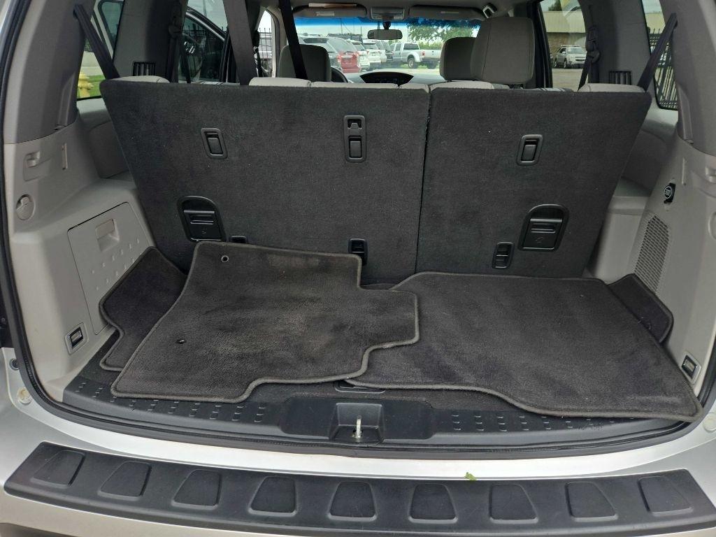 Honda Pilot LX 2WD 5-Spd AT 2012