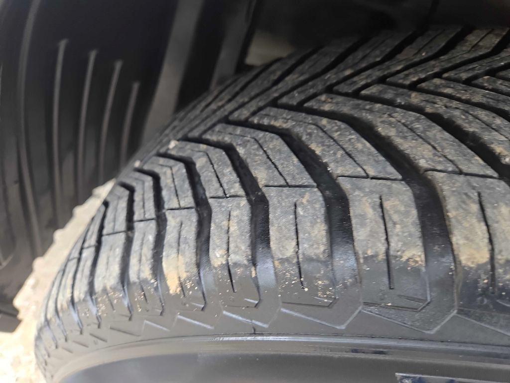 Honda Pilot LX 2WD 5-Spd AT 2012