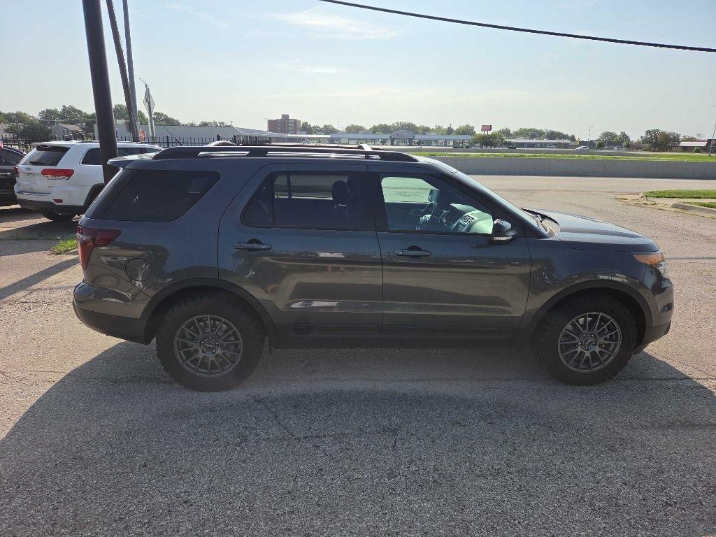 Ford Explorer Sport 4WD 2015