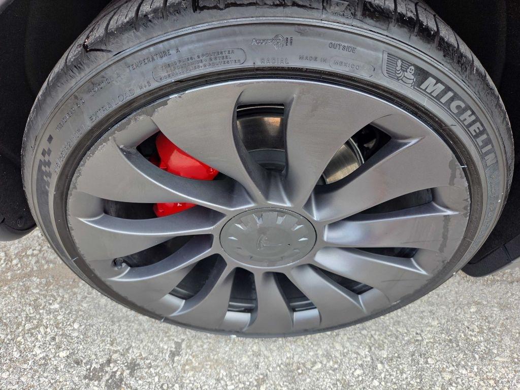 Tesla Model Y Performance 2022