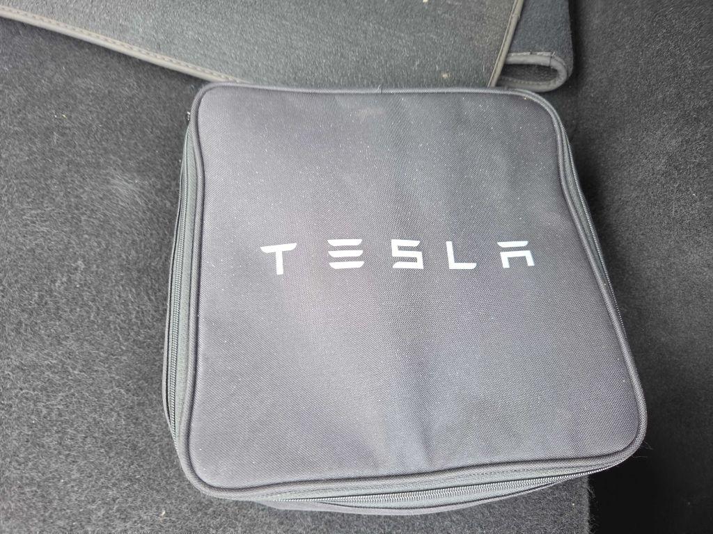 Tesla Model Y Performance 2022