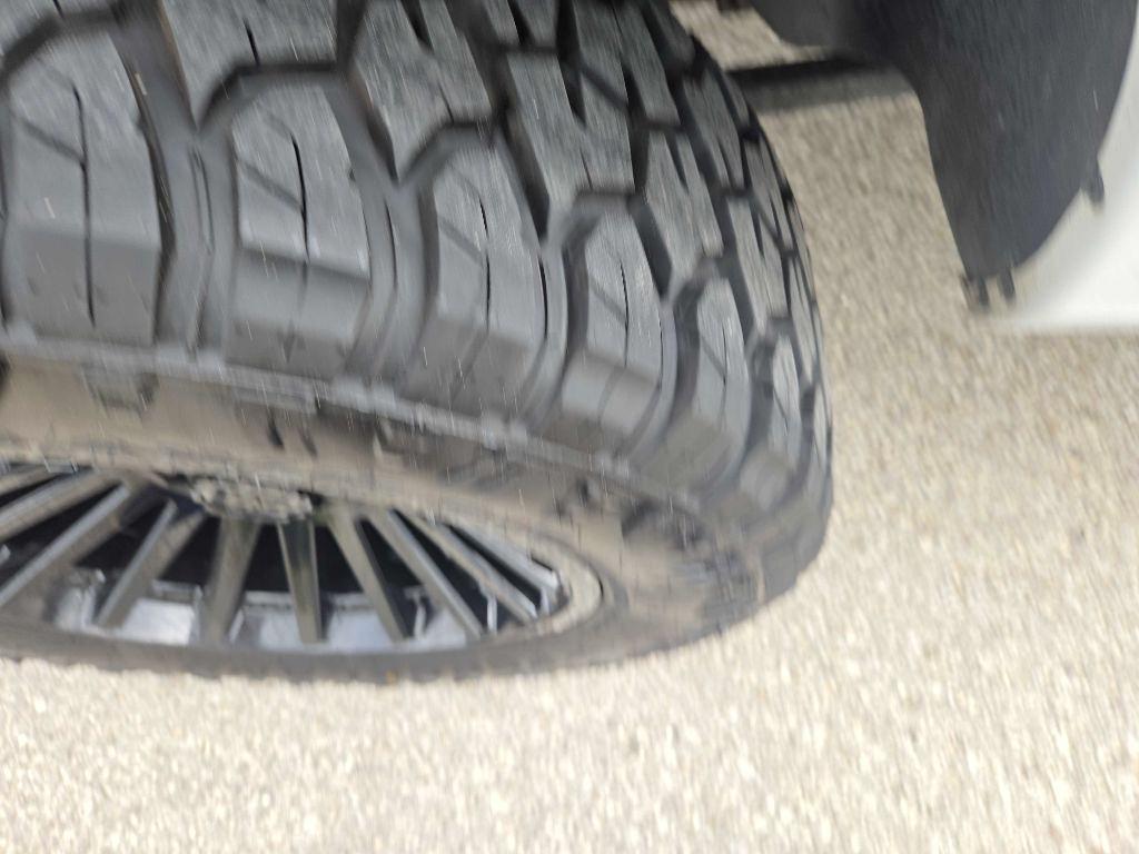 RAM 1500 Tradesman Quad Cab 4WD 2015