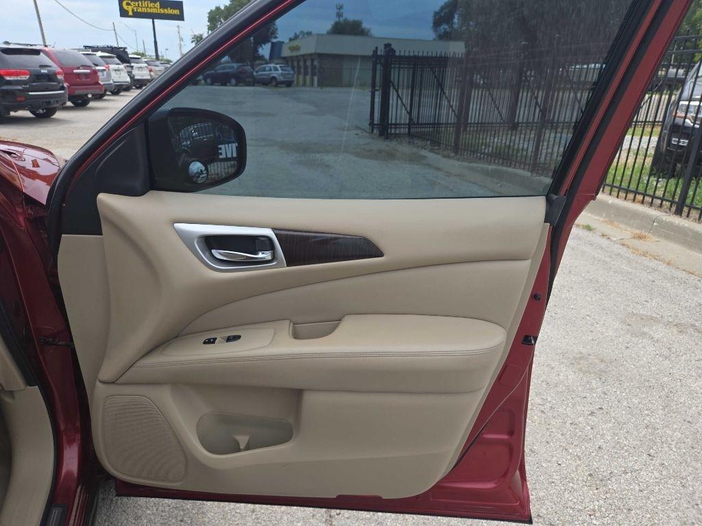 Nissan Pathfinder S 4WD 2014