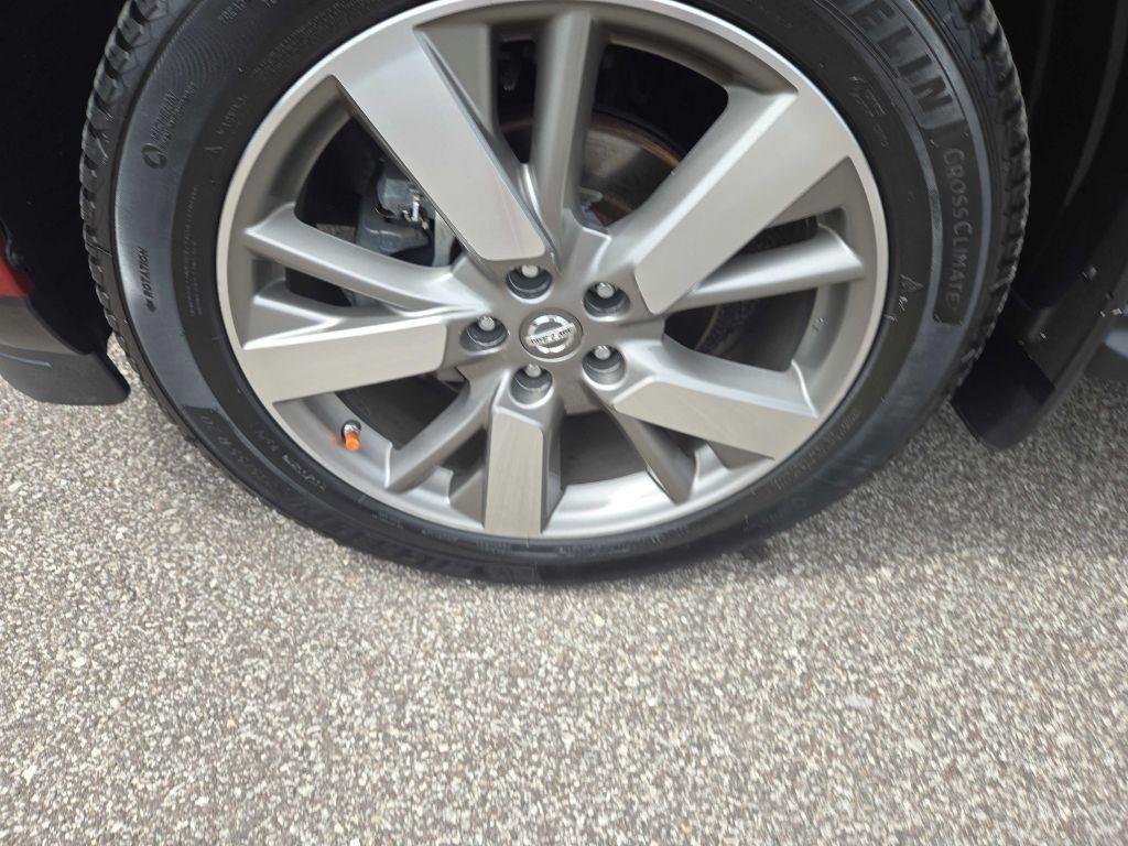 Nissan Pathfinder S 4WD 2014