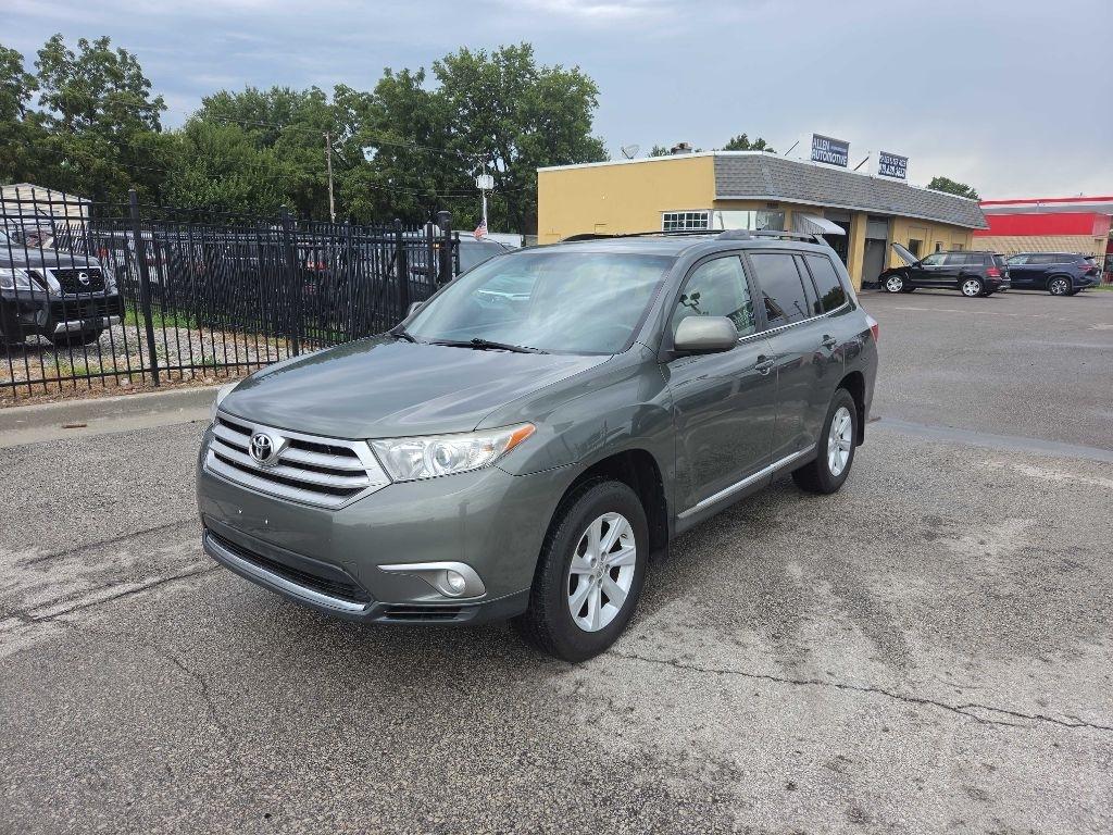 2013 Toyota Highlander Base 4WD