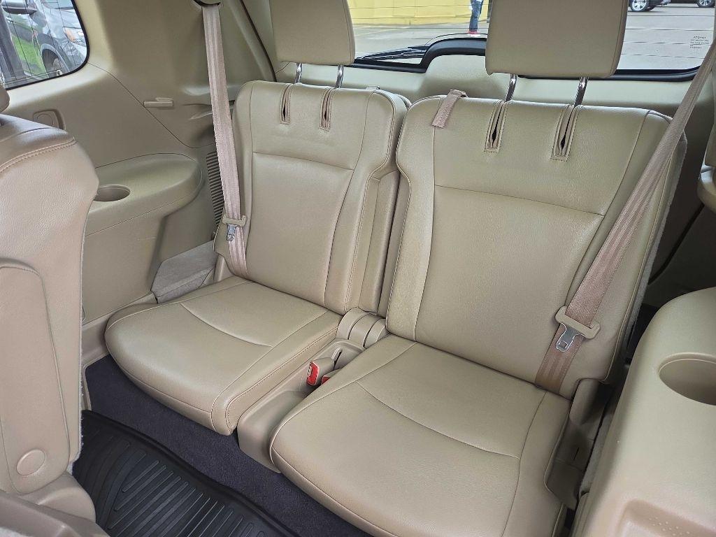 Toyota Highlander Base 4WD 2013