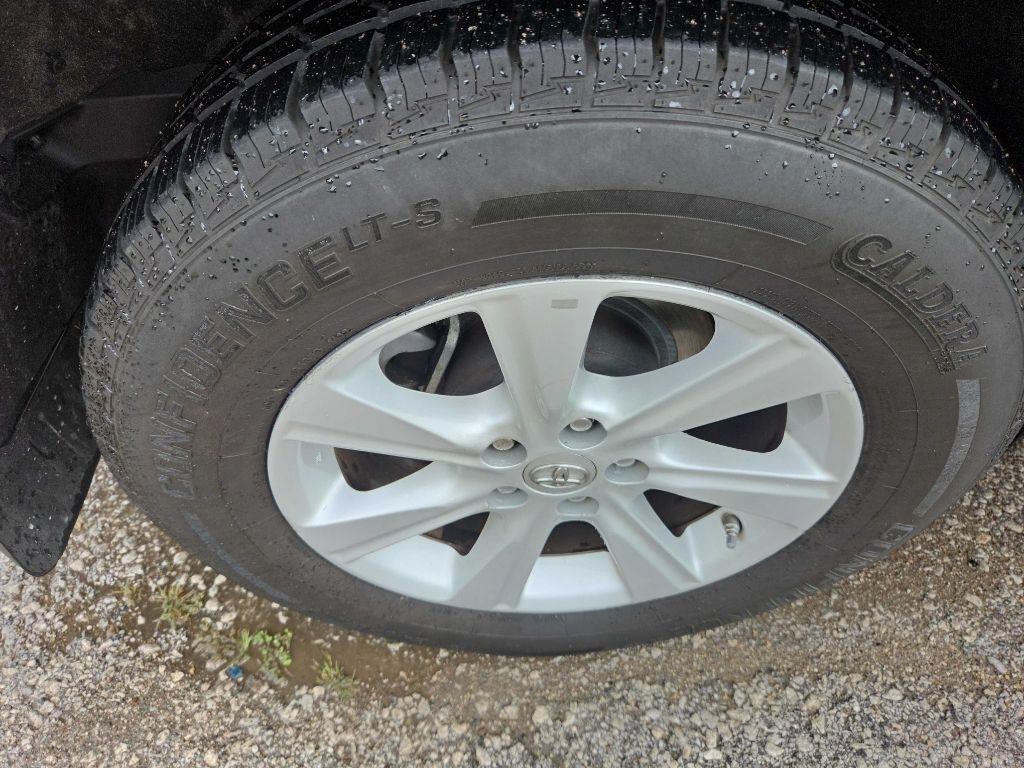 Toyota Highlander Base 4WD 2013