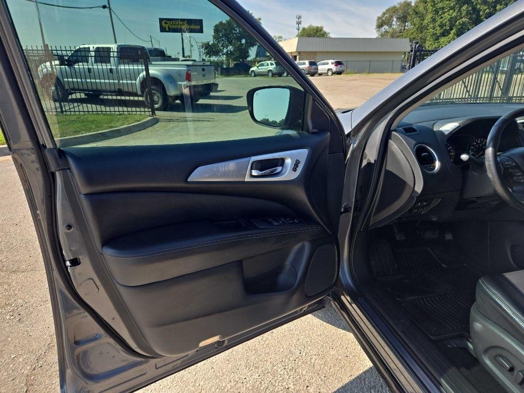 Nissan Pathfinder S 4WD 2019