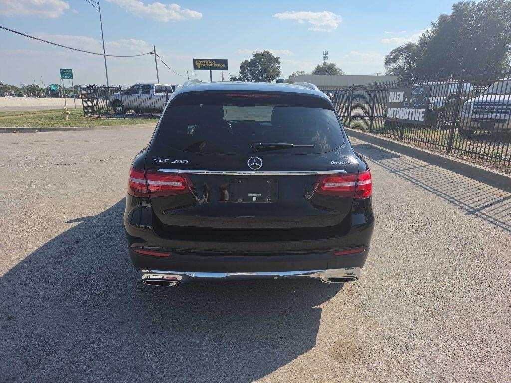 Mercedes-Benz GLC-Class GLC300 4MATIC 2019