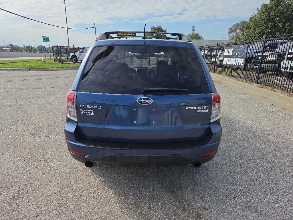 Subaru Forester photo 4