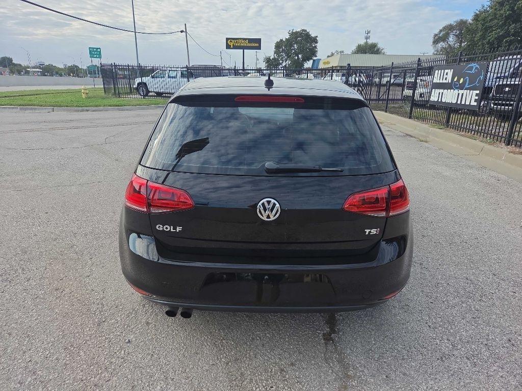 Volkswagen Golf photo 4