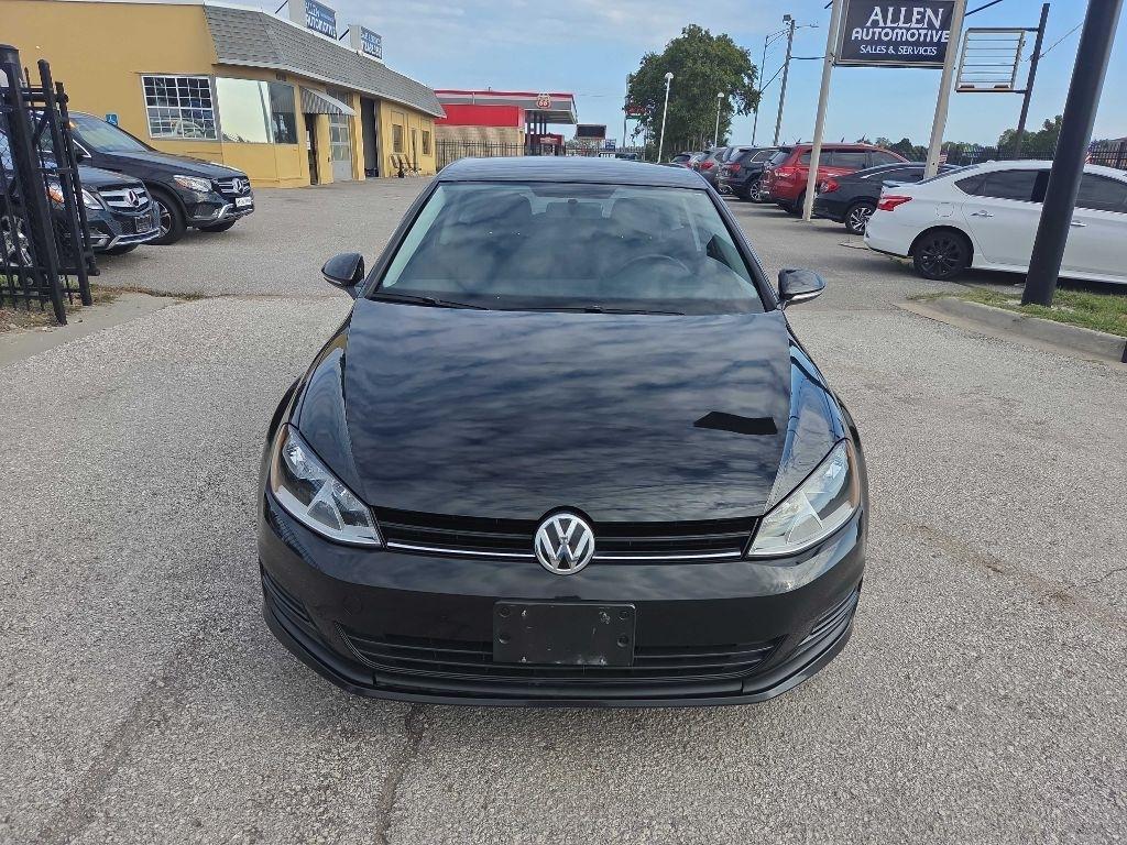 Volkswagen Golf photo 8