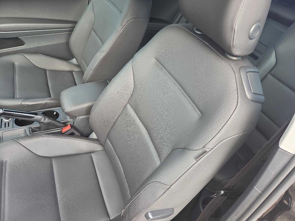 Volkswagen Golf photo 12