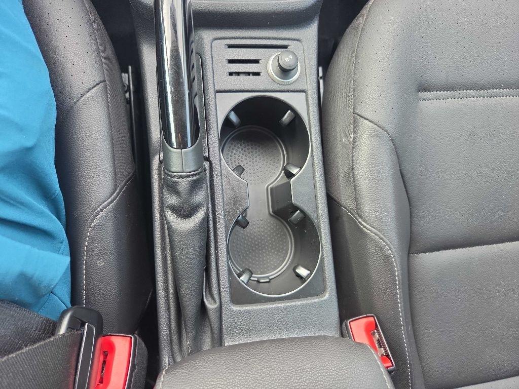 Volkswagen Golf photo 19