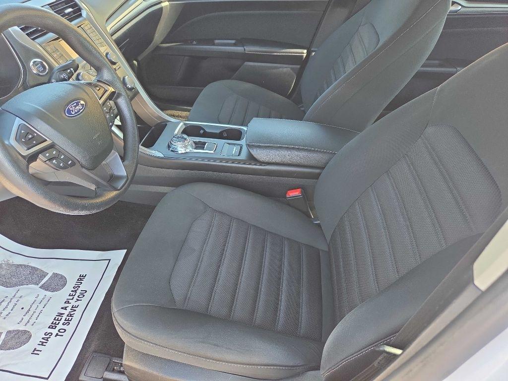 Ford Fusion SE 2018