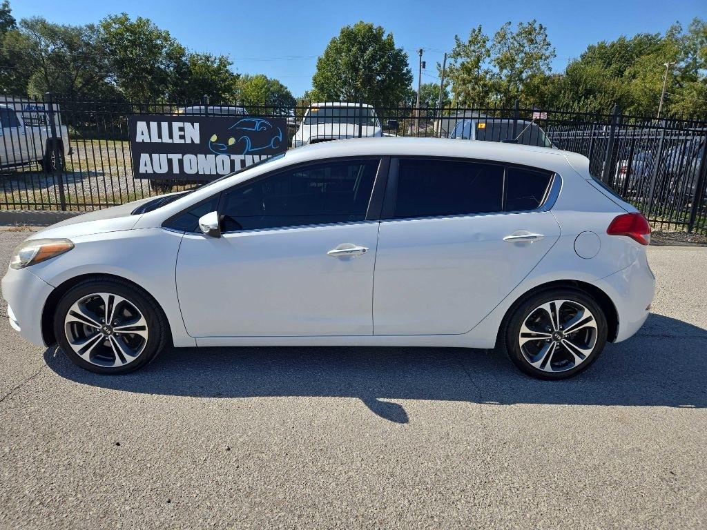 Kia Forte 5-Door EX 2016