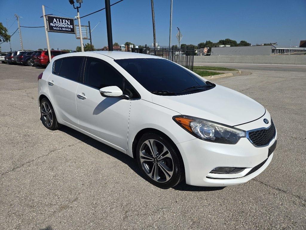 Kia Forte 5-Door EX 2016