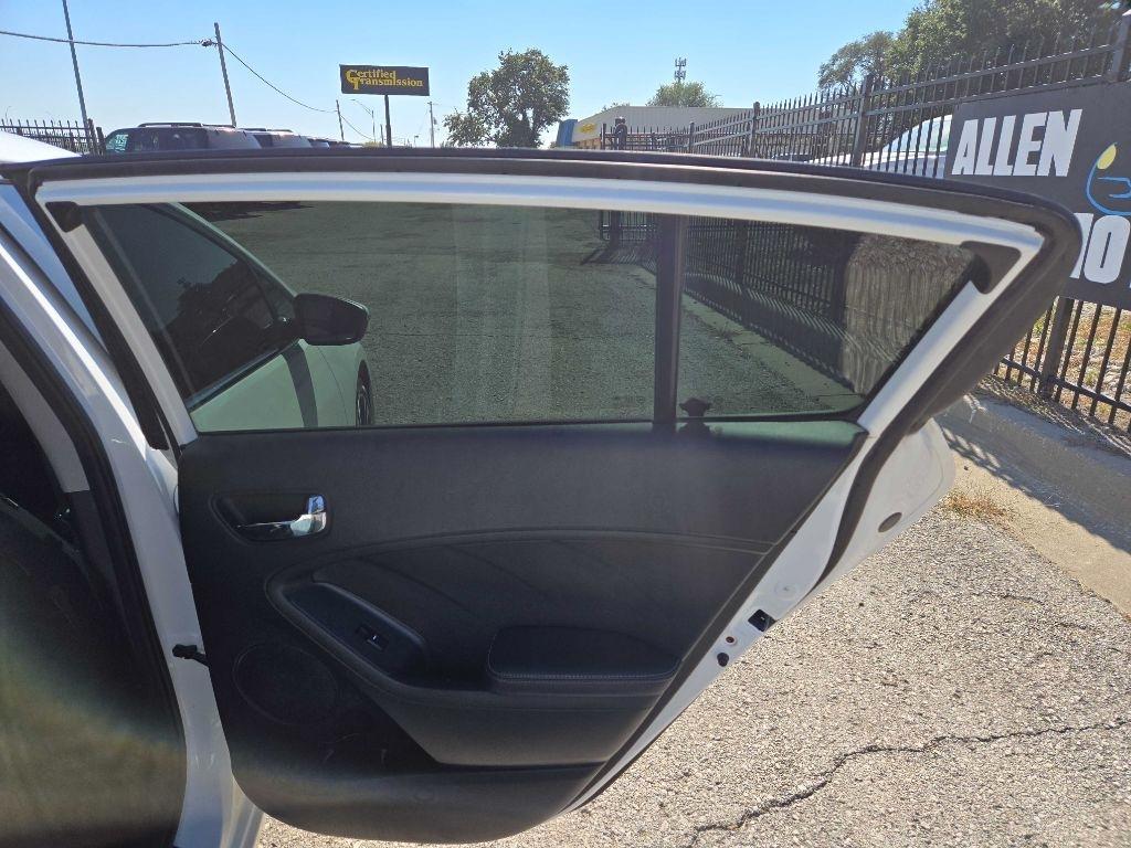 Kia Forte 5-Door EX 2016