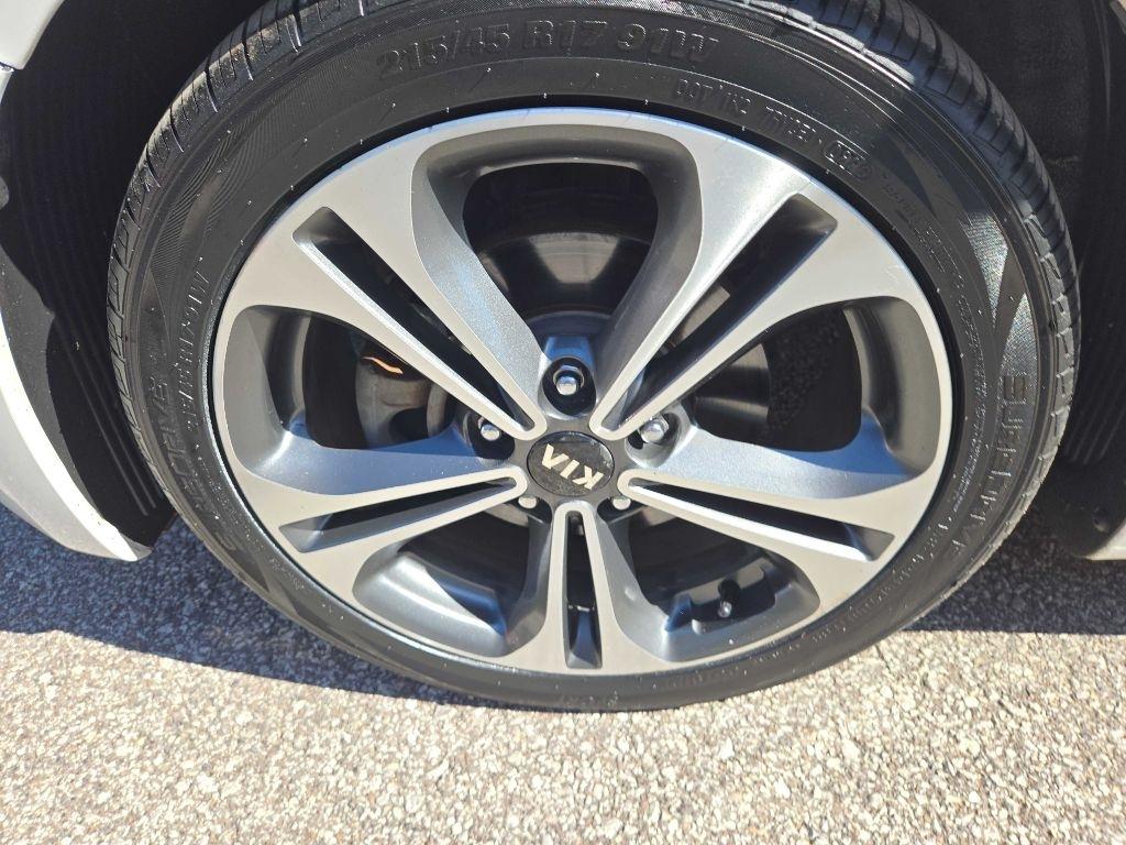 Kia Forte 5-Door EX 2016