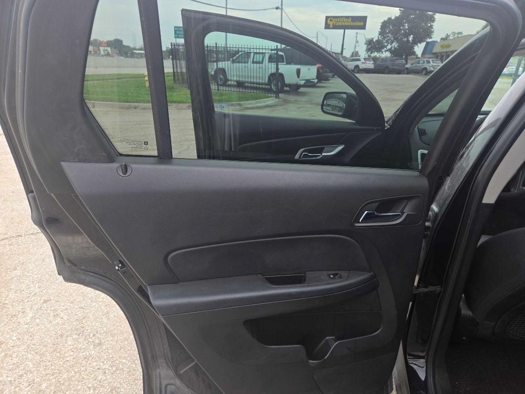 GMC Terrain photo 11