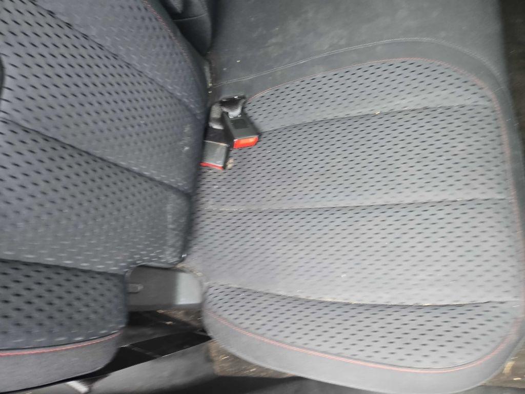 GMC Terrain photo 23